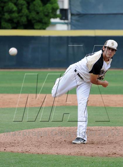 Thumbnail 2 in Foothill vs. El Dorado photogallery.