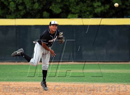 Thumbnail 2 in Foothill vs. El Dorado photogallery.