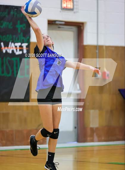 Thumbnail 3 in Stockton vs Logan/Palco photogallery.