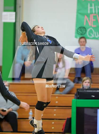 Thumbnail 3 in Stockton vs Logan/Palco photogallery.