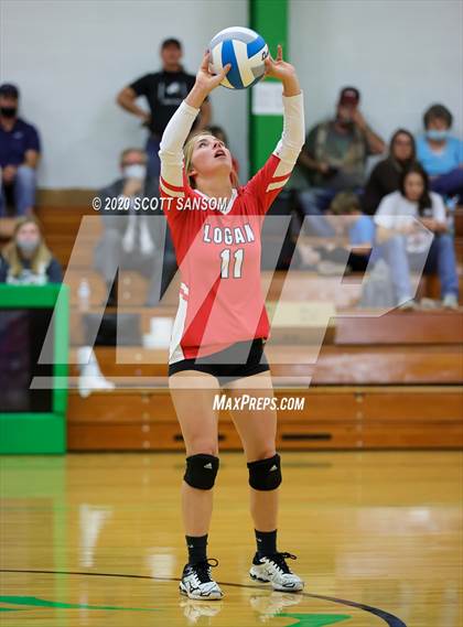 Thumbnail 3 in Stockton vs Logan/Palco photogallery.