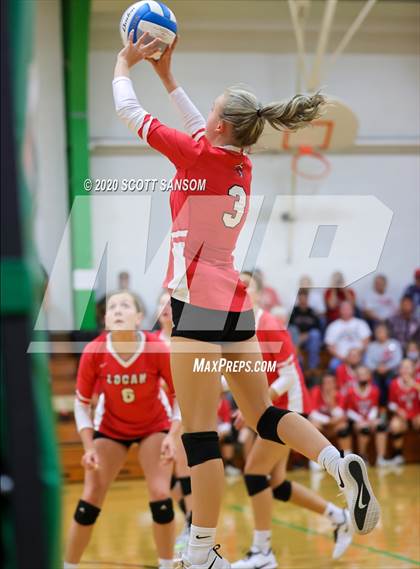 Thumbnail 1 in Stockton vs Logan/Palco photogallery.