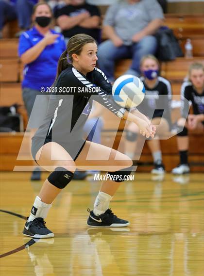 Thumbnail 1 in Stockton vs Logan/Palco photogallery.