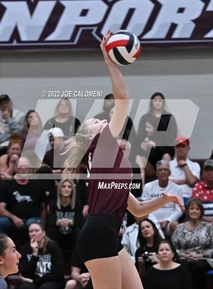 Thumbnail 1 in Gonzales @ Davenport (UIL 4A Bi-District) photogallery.