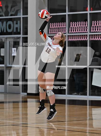 Thumbnail 2 in Gonzales @ Davenport (UIL 4A Bi-District) photogallery.
