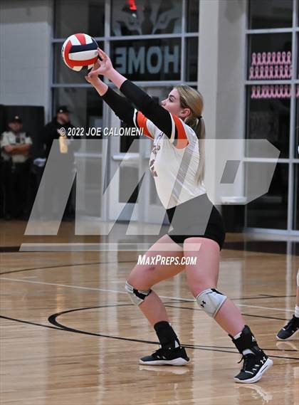 Thumbnail 1 in Gonzales @ Davenport (UIL 4A Bi-District) photogallery.