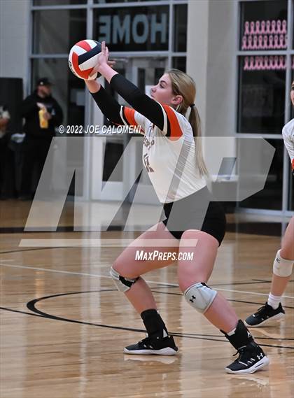 Thumbnail 3 in Gonzales @ Davenport (UIL 4A Bi-District) photogallery.