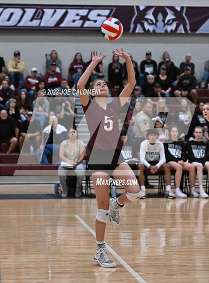 Thumbnail 3 in Gonzales @ Davenport (UIL 4A Bi-District) photogallery.