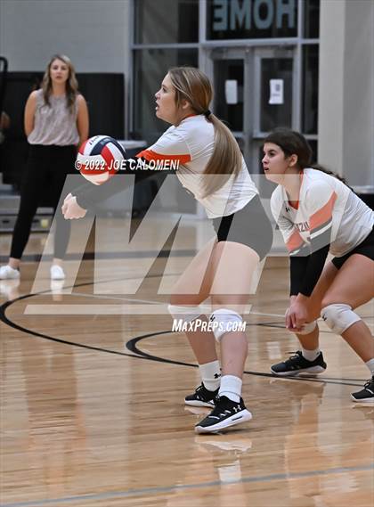 Thumbnail 3 in Gonzales @ Davenport (UIL 4A Bi-District) photogallery.