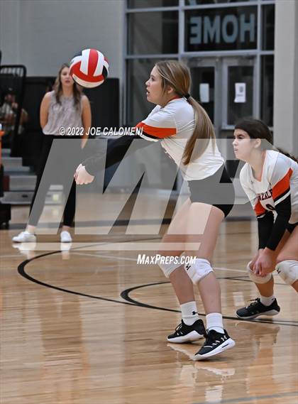 Thumbnail 1 in Gonzales @ Davenport (UIL 4A Bi-District) photogallery.