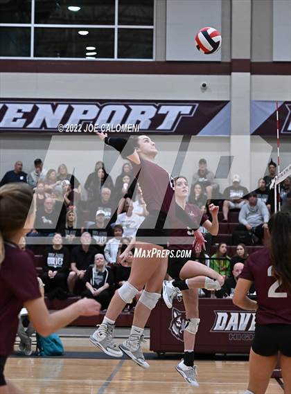 Thumbnail 2 in Gonzales @ Davenport (UIL 4A Bi-District) photogallery.