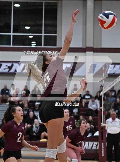 Thumbnail 3 in Gonzales @ Davenport (UIL 4A Bi-District) photogallery.