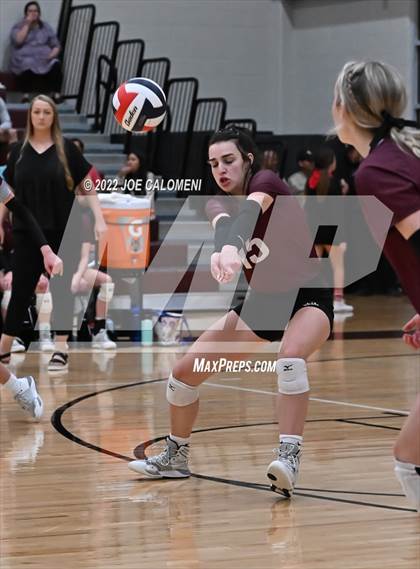Thumbnail 2 in Gonzales @ Davenport (UIL 4A Bi-District) photogallery.