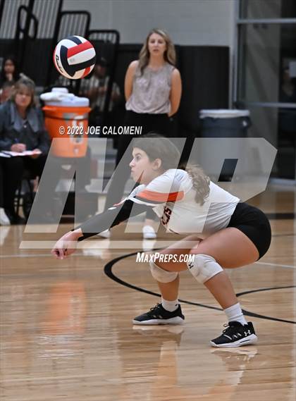 Thumbnail 3 in Gonzales @ Davenport (UIL 4A Bi-District) photogallery.