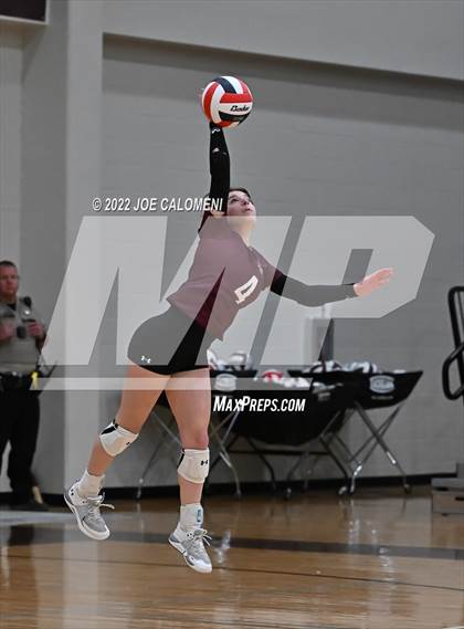 Thumbnail 2 in Gonzales @ Davenport (UIL 4A Bi-District) photogallery.