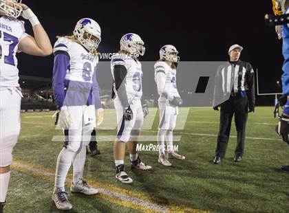 Thumbnail 1 in Sumner vs Hazen (WIAA 4A District Playoff) photogallery.