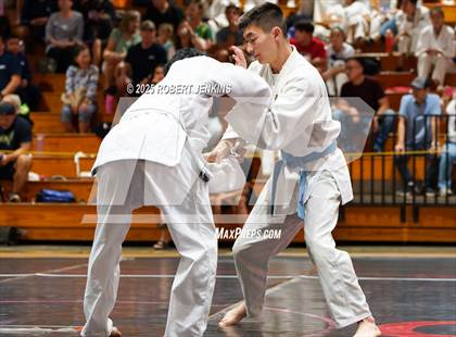 Thumbnail 1 in OIA Eastern Division Championship photogallery.