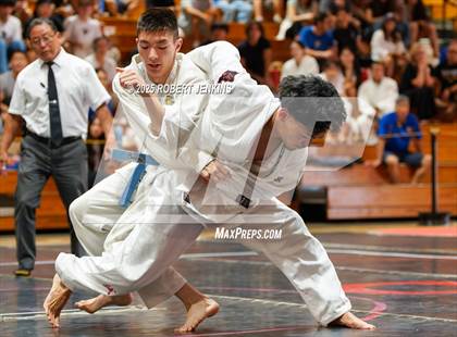 Thumbnail 1 in OIA Eastern Division Championship photogallery.