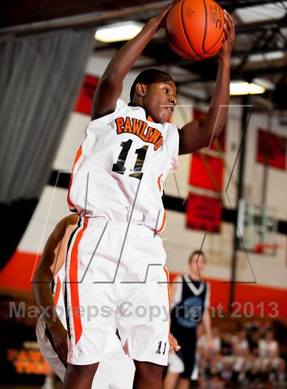 Thumbnail 3 in Putnam Valley vs. Pawling photogallery.