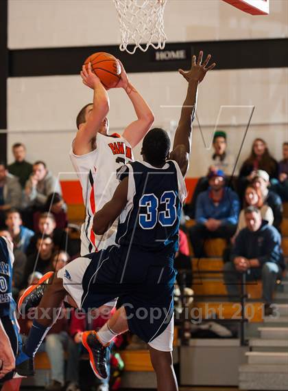 Thumbnail 1 in Putnam Valley vs. Pawling photogallery.