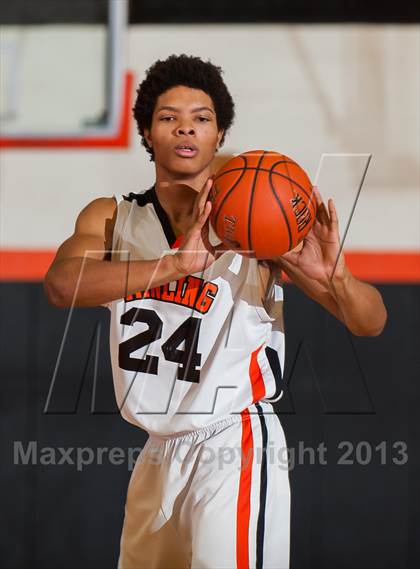 Thumbnail 2 in Putnam Valley vs. Pawling photogallery.