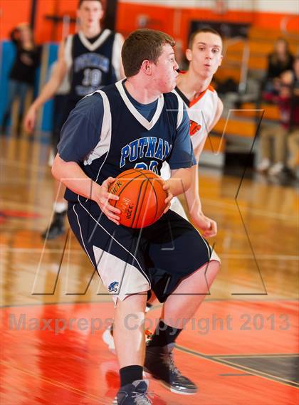 Thumbnail 3 in Putnam Valley vs. Pawling photogallery.