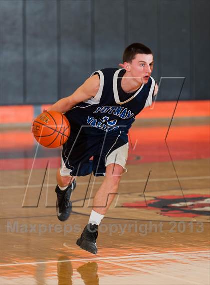 Thumbnail 1 in Putnam Valley vs. Pawling photogallery.
