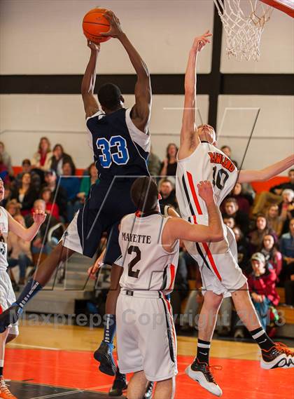 Thumbnail 2 in Putnam Valley vs. Pawling photogallery.