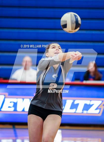 Thumbnail 3 in Millbrook vs. Burke Catholic (Section 9 Class C Final) photogallery.