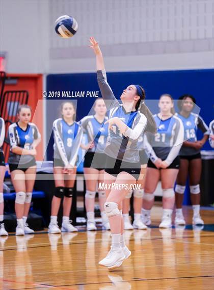 Thumbnail 3 in Millbrook vs. Burke Catholic (Section 9 Class C Final) photogallery.