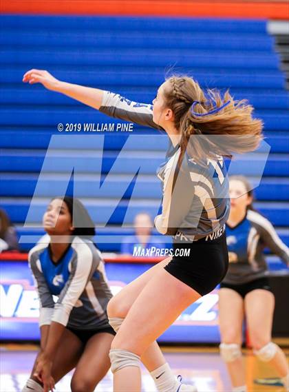 Thumbnail 3 in Millbrook vs. Burke Catholic (Section 9 Class C Final) photogallery.