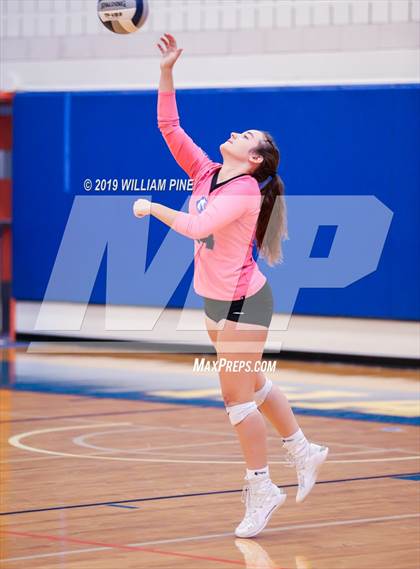 Thumbnail 2 in Millbrook vs. Burke Catholic (Section 9 Class C Final) photogallery.