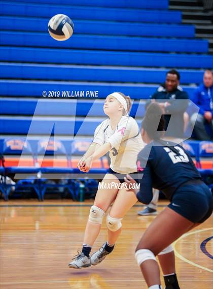 Thumbnail 3 in Millbrook vs. Burke Catholic (Section 9 Class C Final) photogallery.