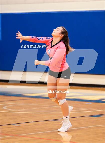 Thumbnail 2 in Millbrook vs. Burke Catholic (Section 9 Class C Final) photogallery.