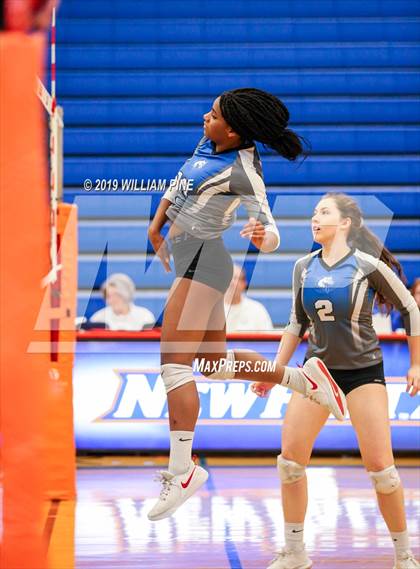 Thumbnail 3 in Millbrook vs. Burke Catholic (Section 9 Class C Final) photogallery.