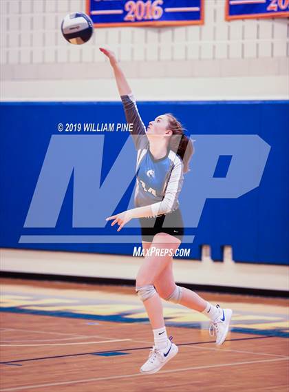 Thumbnail 1 in Millbrook vs. Burke Catholic (Section 9 Class C Final) photogallery.