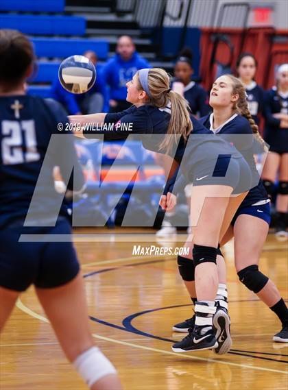 Thumbnail 1 in Millbrook vs. Burke Catholic (Section 9 Class C Final) photogallery.