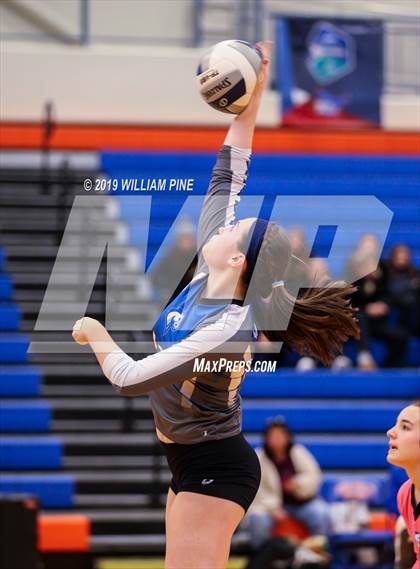 Thumbnail 2 in Millbrook vs. Burke Catholic (Section 9 Class C Final) photogallery.