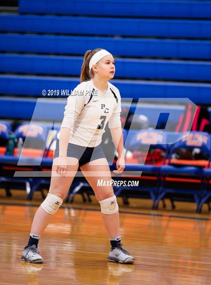 Thumbnail 2 in Millbrook vs. Burke Catholic (Section 9 Class C Final) photogallery.