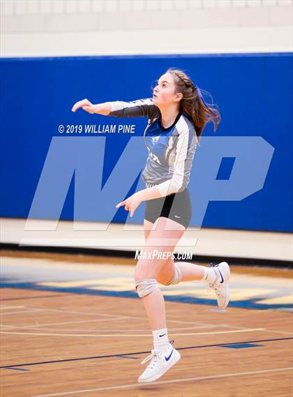 Thumbnail 3 in Millbrook vs. Burke Catholic (Section 9 Class C Final) photogallery.
