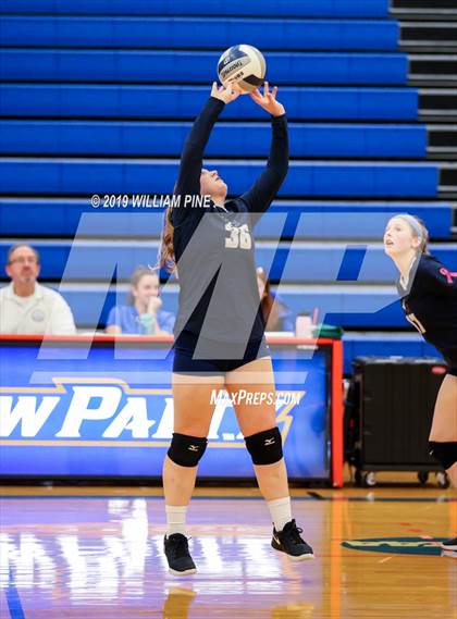 Thumbnail 2 in Millbrook vs. Burke Catholic (Section 9 Class C Final) photogallery.