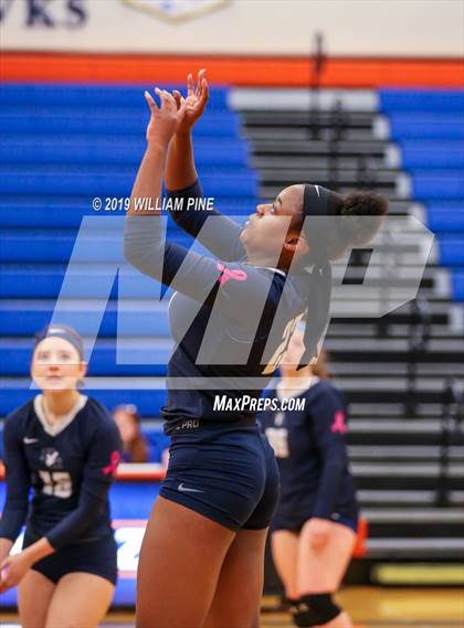 Thumbnail 3 in Millbrook vs. Burke Catholic (Section 9 Class C Final) photogallery.