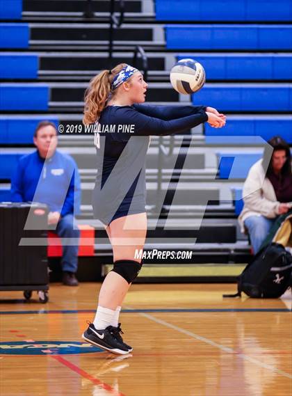 Thumbnail 1 in Millbrook vs. Burke Catholic (Section 9 Class C Final) photogallery.