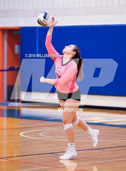Thumbnail 1 in Millbrook vs. Burke Catholic (Section 9 Class C Final) photogallery.