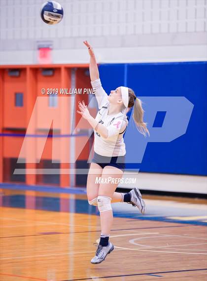 Thumbnail 3 in Millbrook vs. Burke Catholic (Section 9 Class C Final) photogallery.
