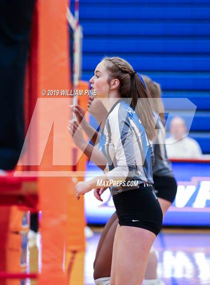 Thumbnail 2 in Millbrook vs. Burke Catholic (Section 9 Class C Final) photogallery.