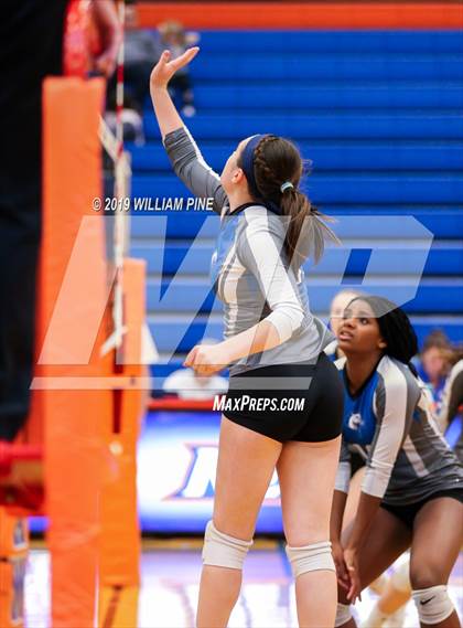 Thumbnail 3 in Millbrook vs. Burke Catholic (Section 9 Class C Final) photogallery.