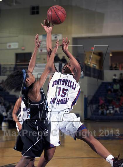 Thumbnail 3 in Lee @ Huntsville photogallery.