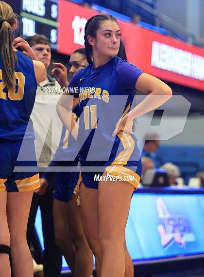 Thumbnail 2 in Hamilton vs North Salem (NYSPHSAA Section 1 Class C Semifinal) photogallery.