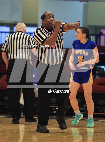 Thumbnail 3 in Hamilton vs North Salem (NYSPHSAA Section 1 Class C Semifinal) photogallery.